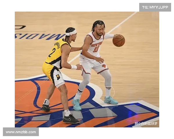 德文·布克关键时刻挺身而出助力球队逆转局势展现领袖风范